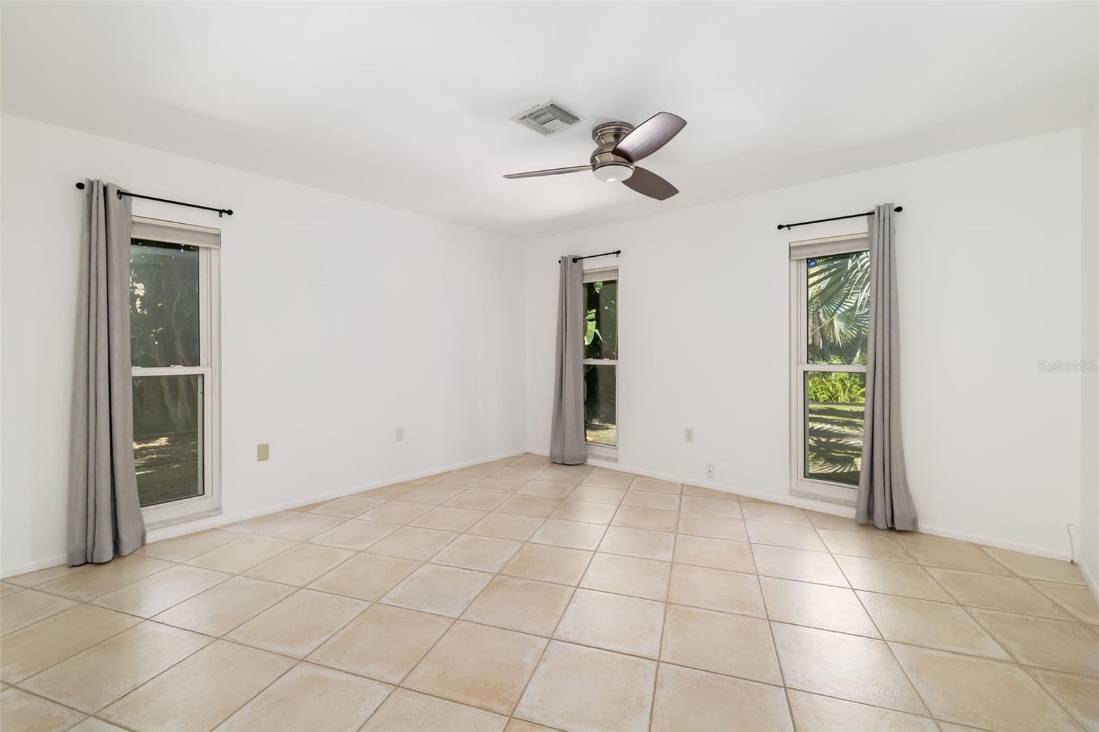 5456 Azure Way Property Photo 31