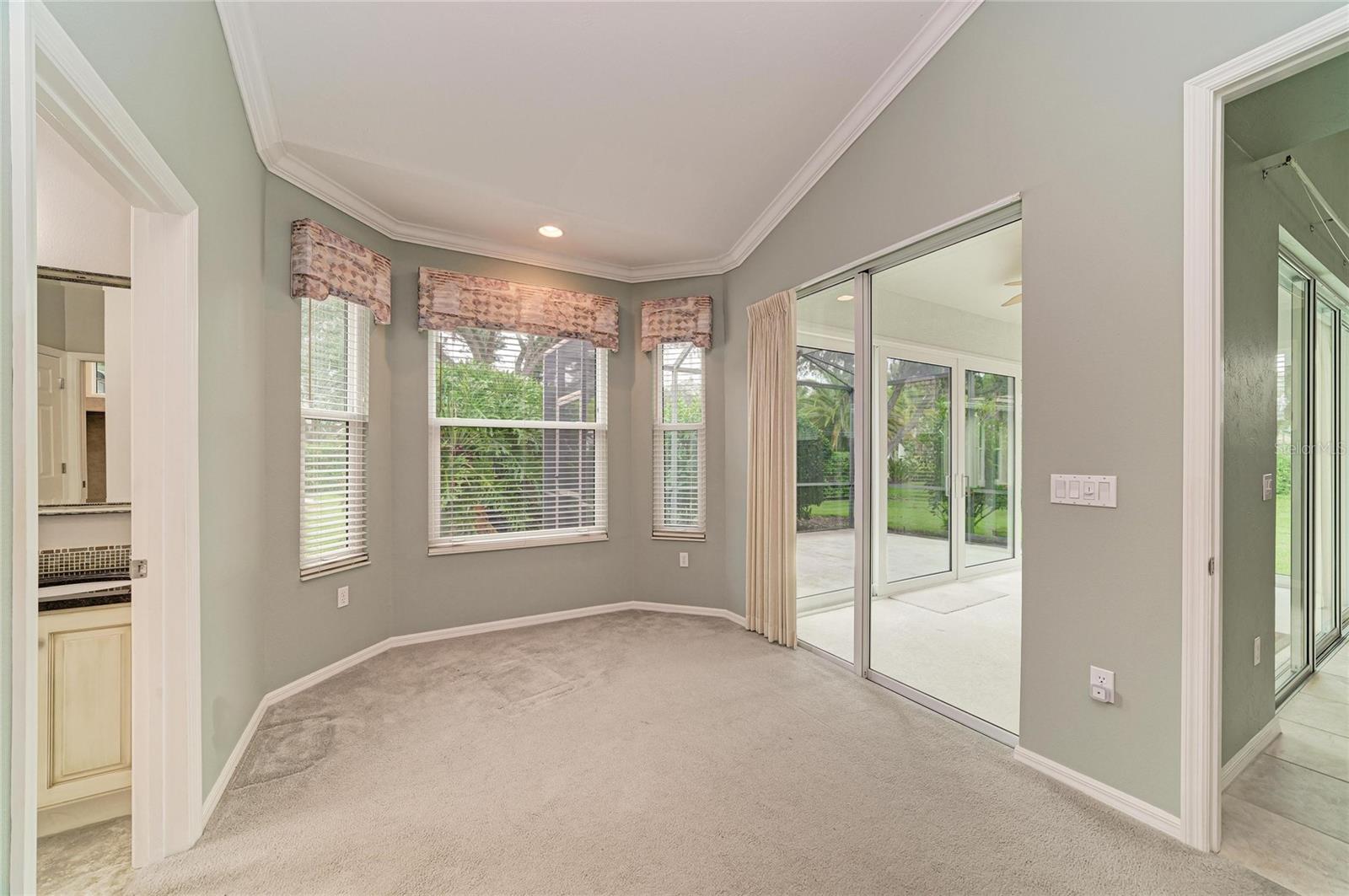 7816 Heritage Classic Ct Property Photo 17