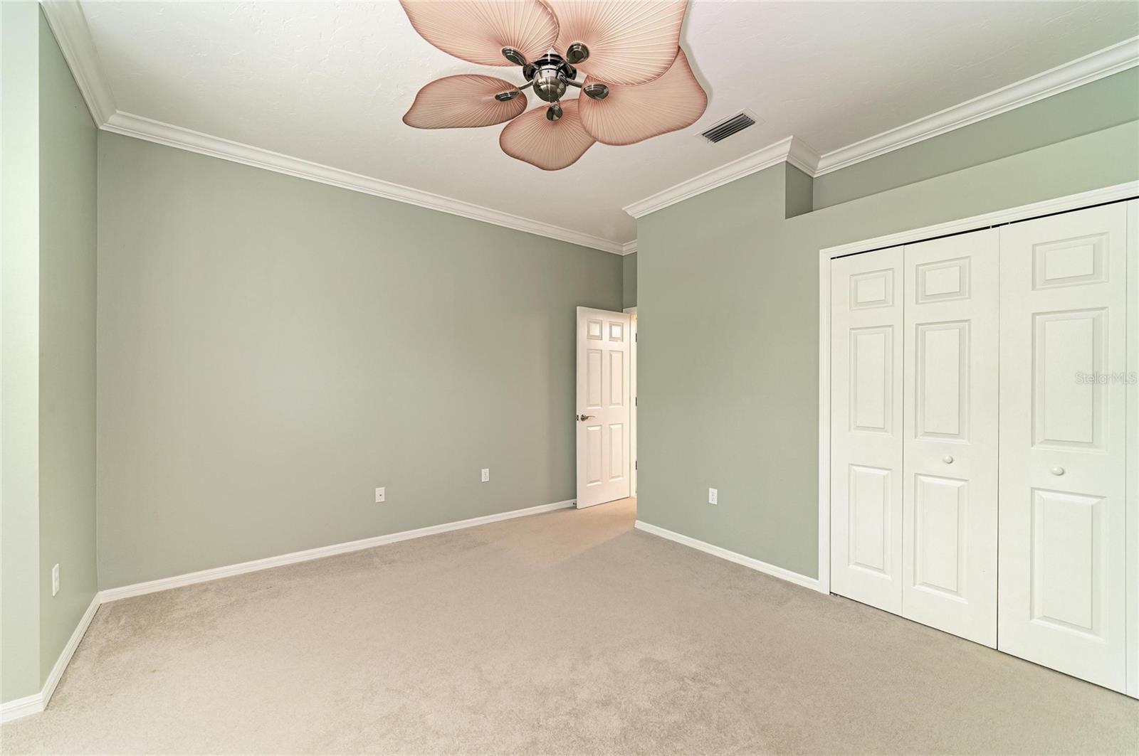 7816 Heritage Classic Ct Property Photo 25