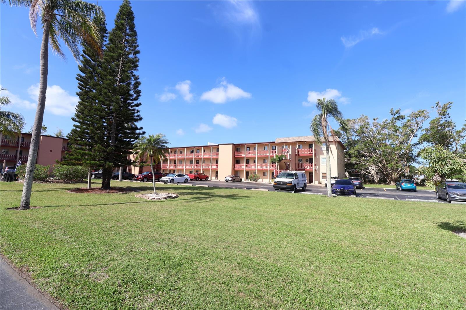 4206 Heron Way #b305 Property Photo 1
