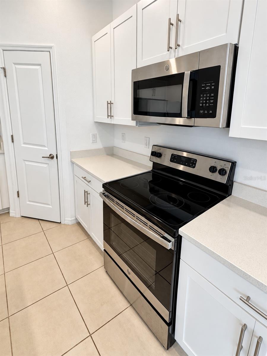 8556 Lunar Skye St Property Photo 8
