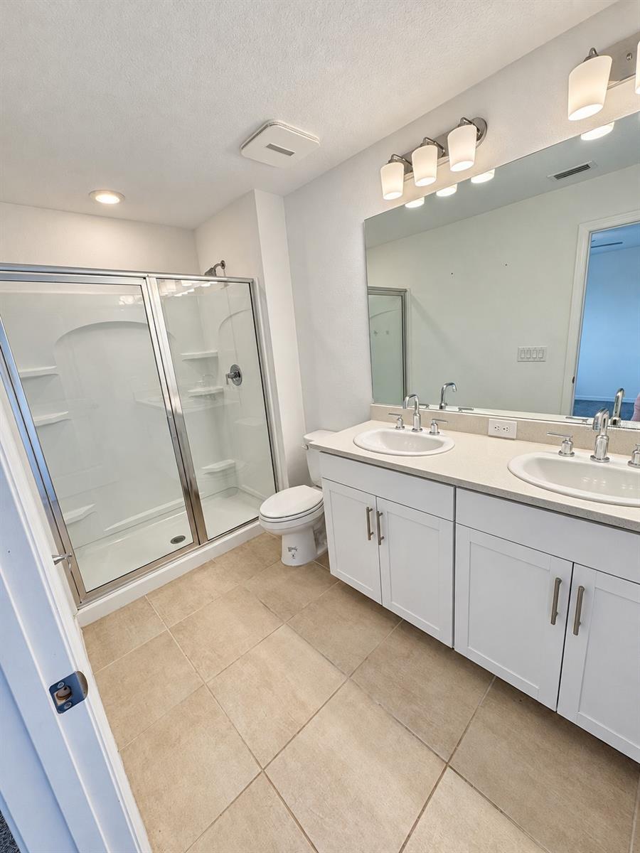 8556 Lunar Skye St Property Photo 28