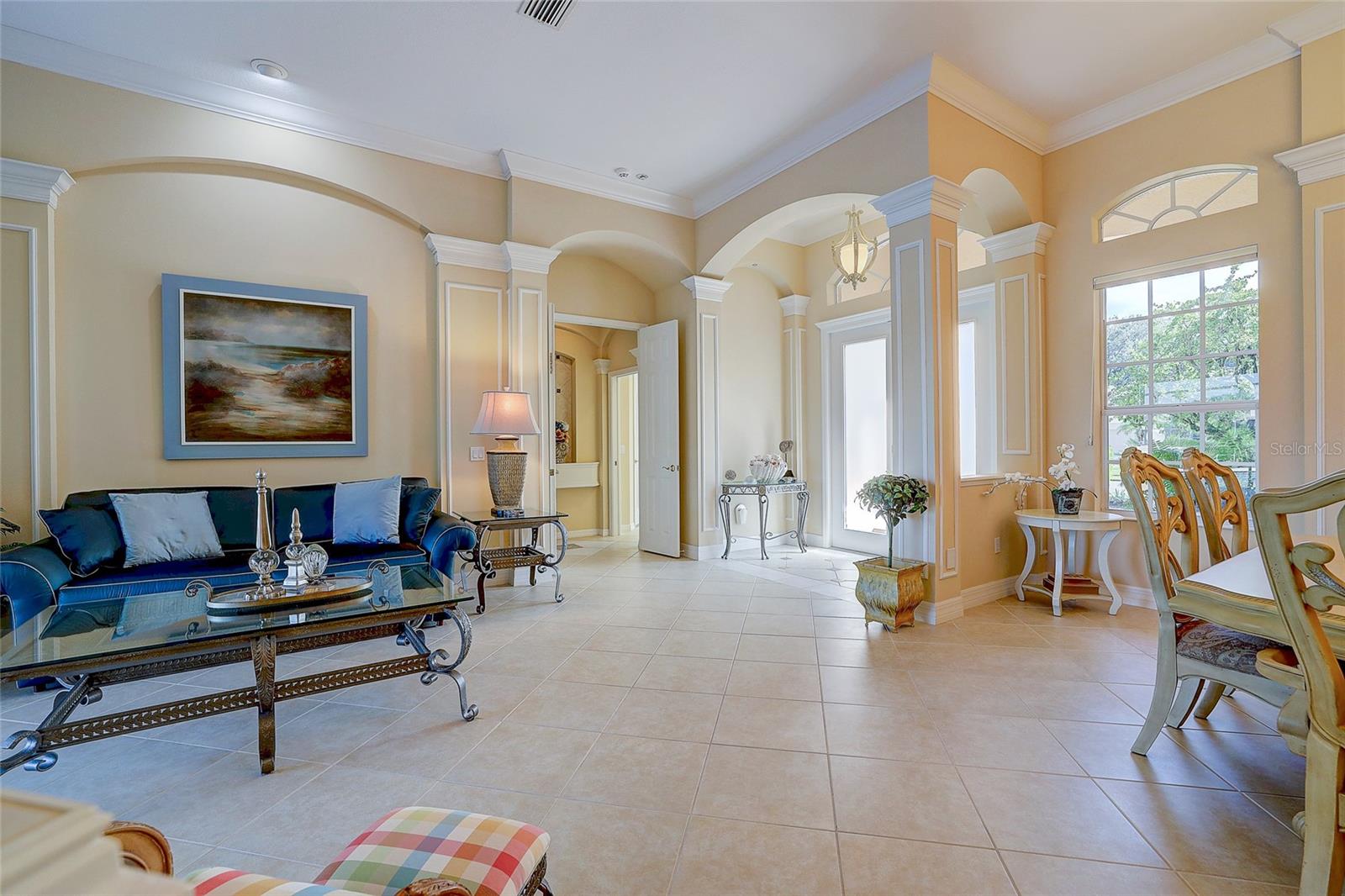 12306 Greenbrier Way Property Photo 7