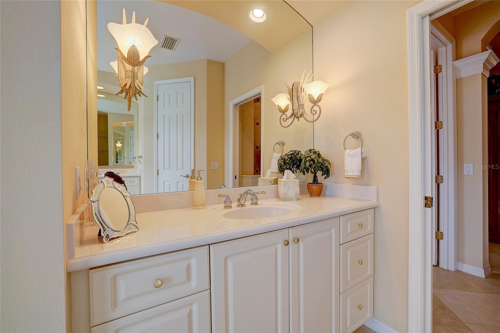 12306 Greenbrier Way Property Photo 28