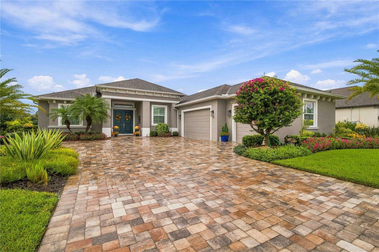 1906 151st Ter E Property Photo 2
