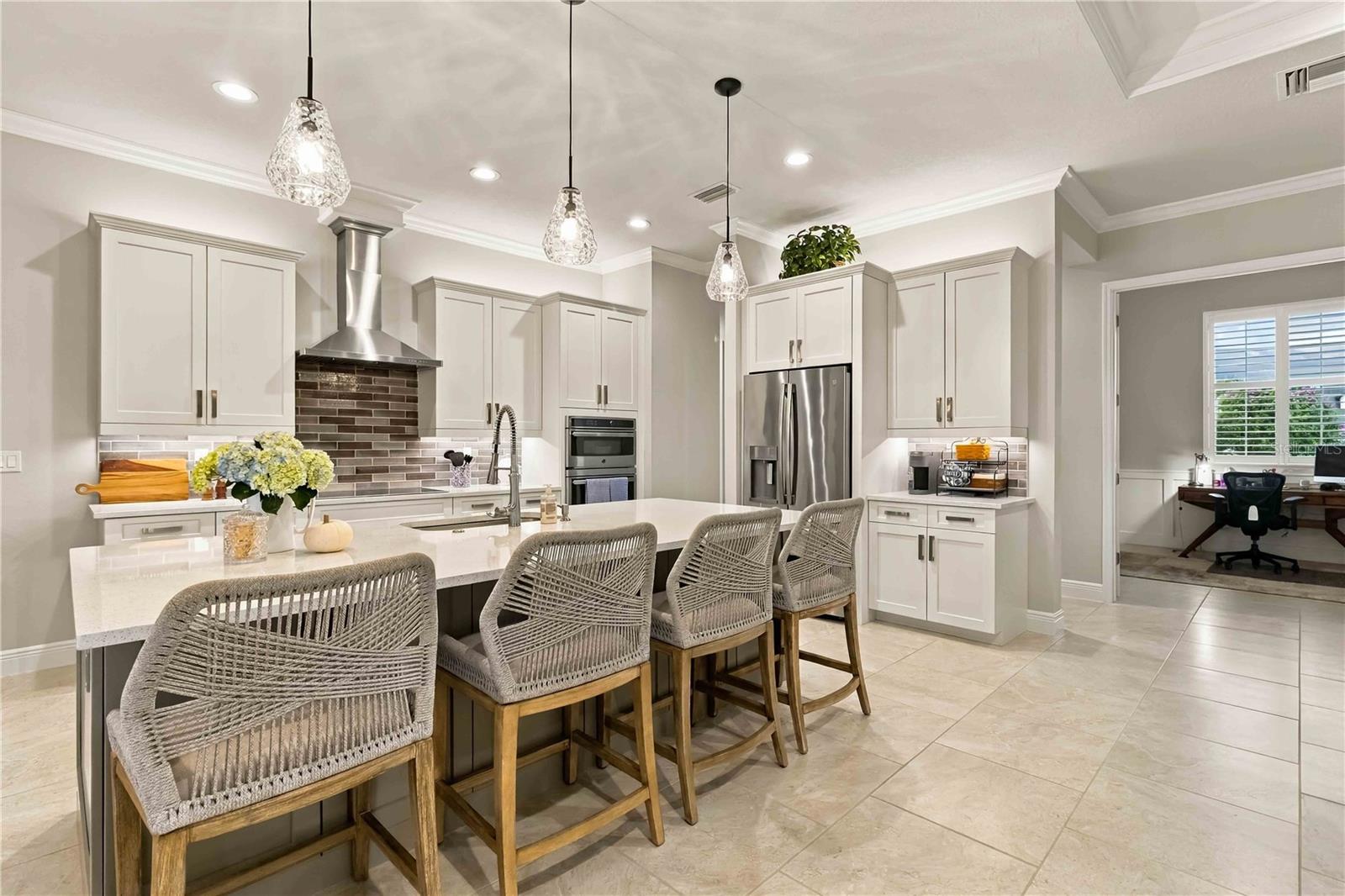 1906 151st Ter E Property Photo 6