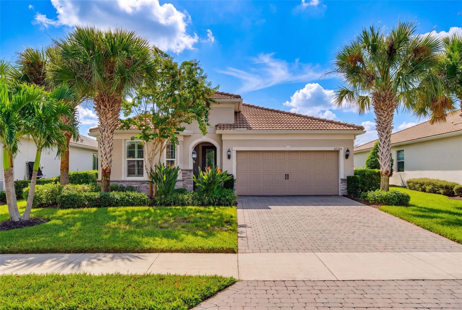 12326 Blue Hill Trl Property Photo 1