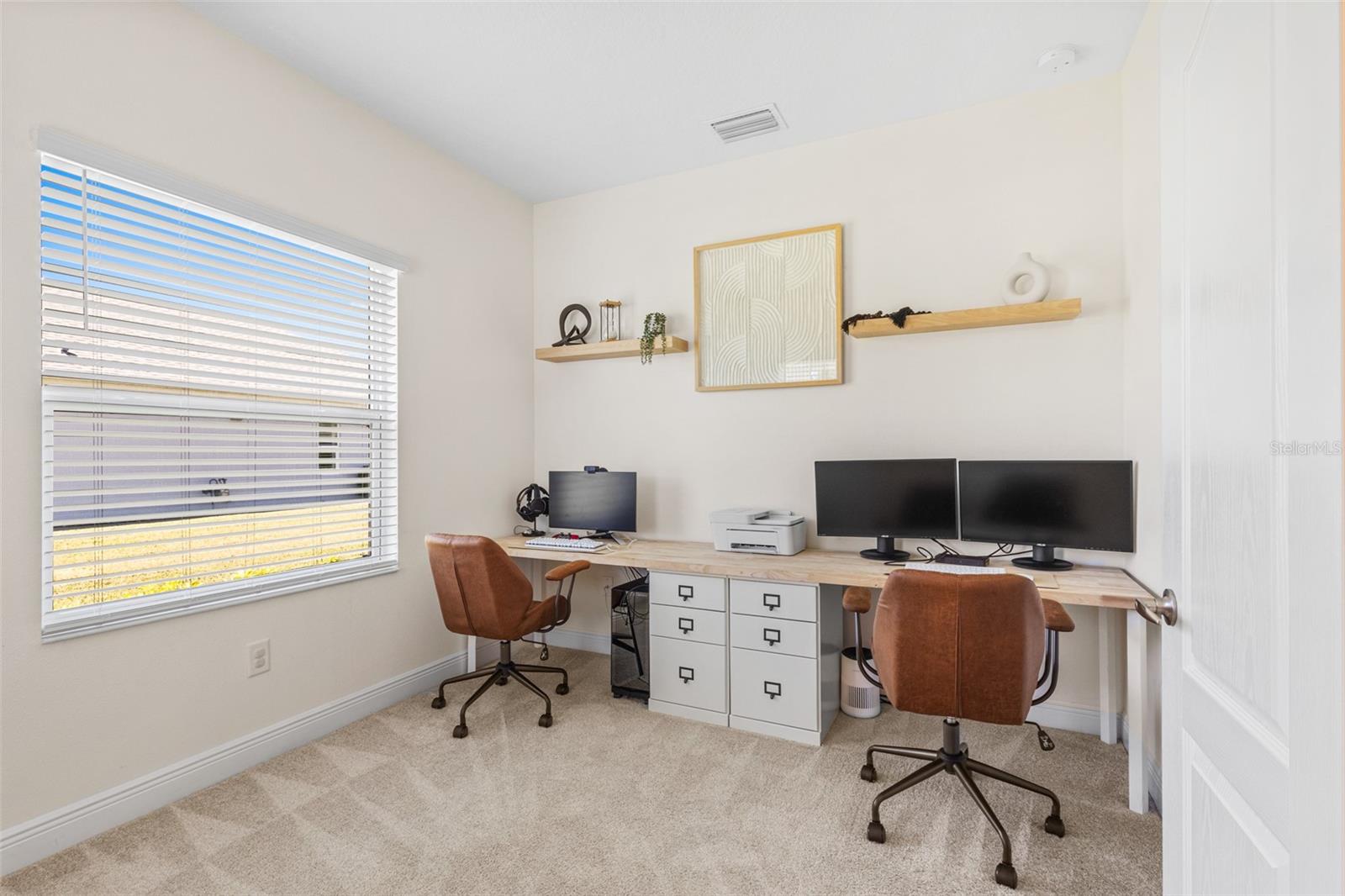 10934 Sand Pine Ln Property Photo 11