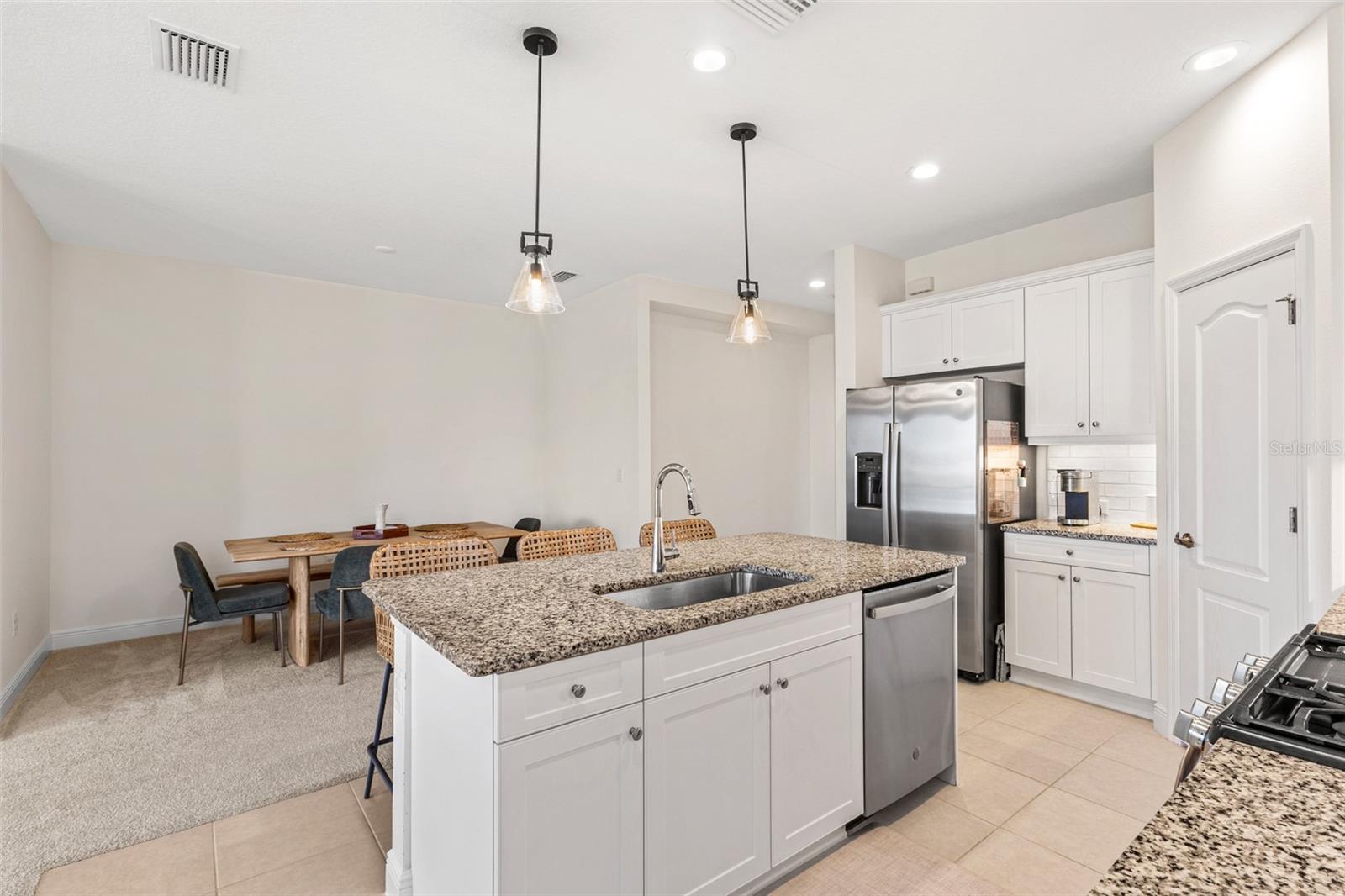 10934 Sand Pine Ln Property Photo 19