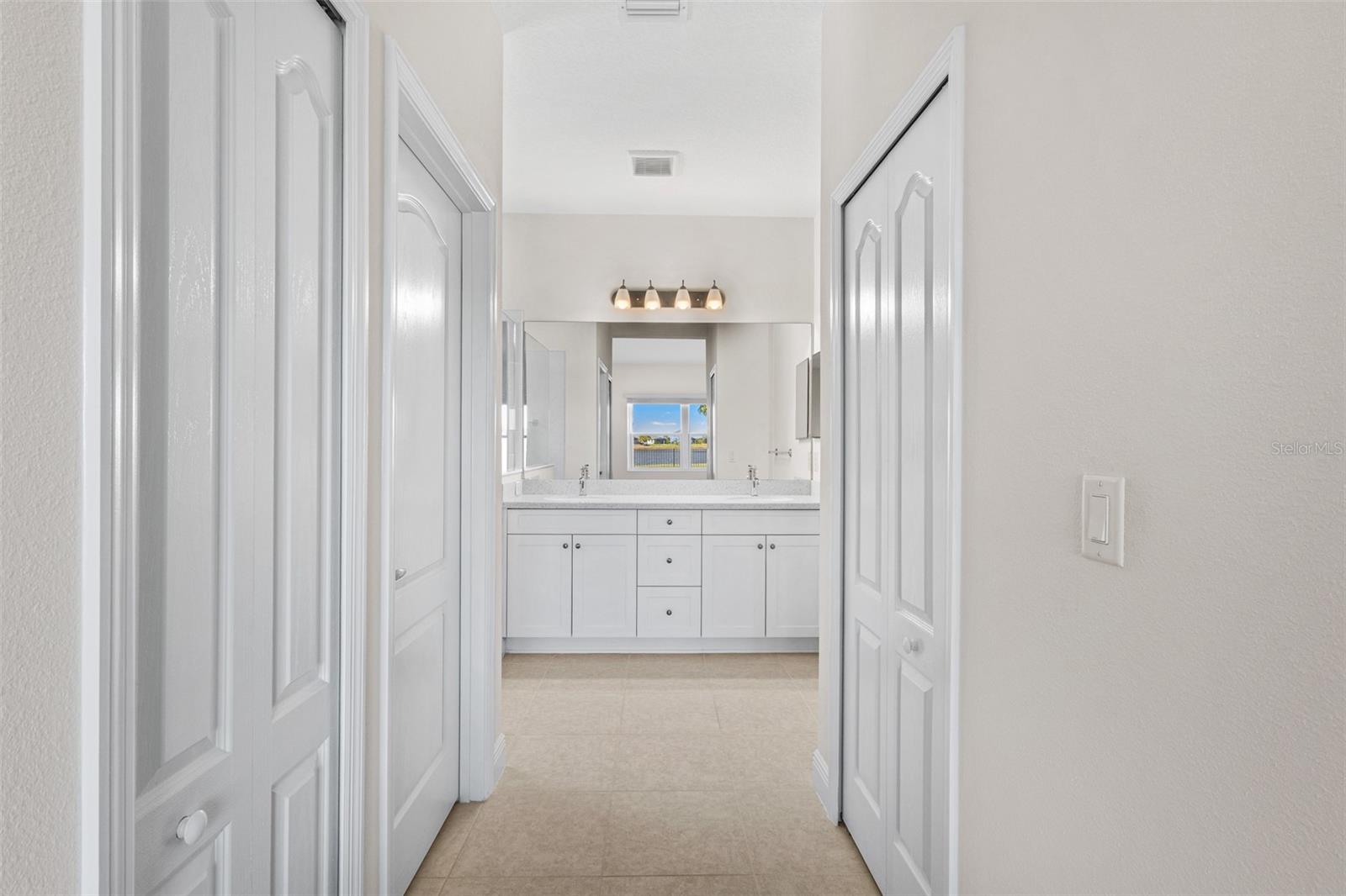 10934 Sand Pine Ln Property Photo 34