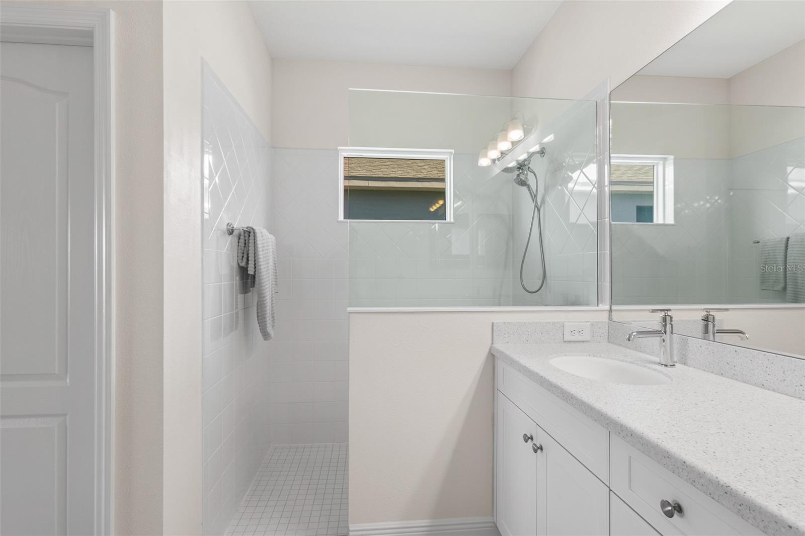 10934 Sand Pine Ln Property Photo 36