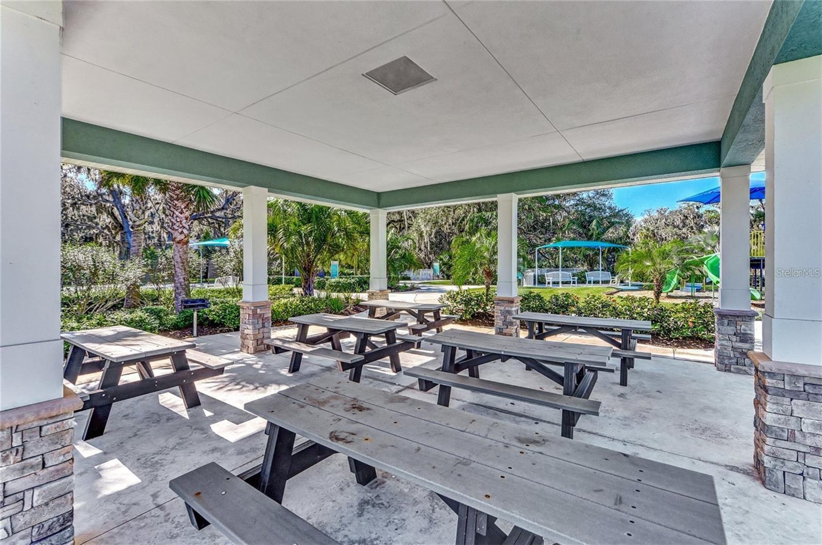 10934 Sand Pine Ln Property Photo 69
