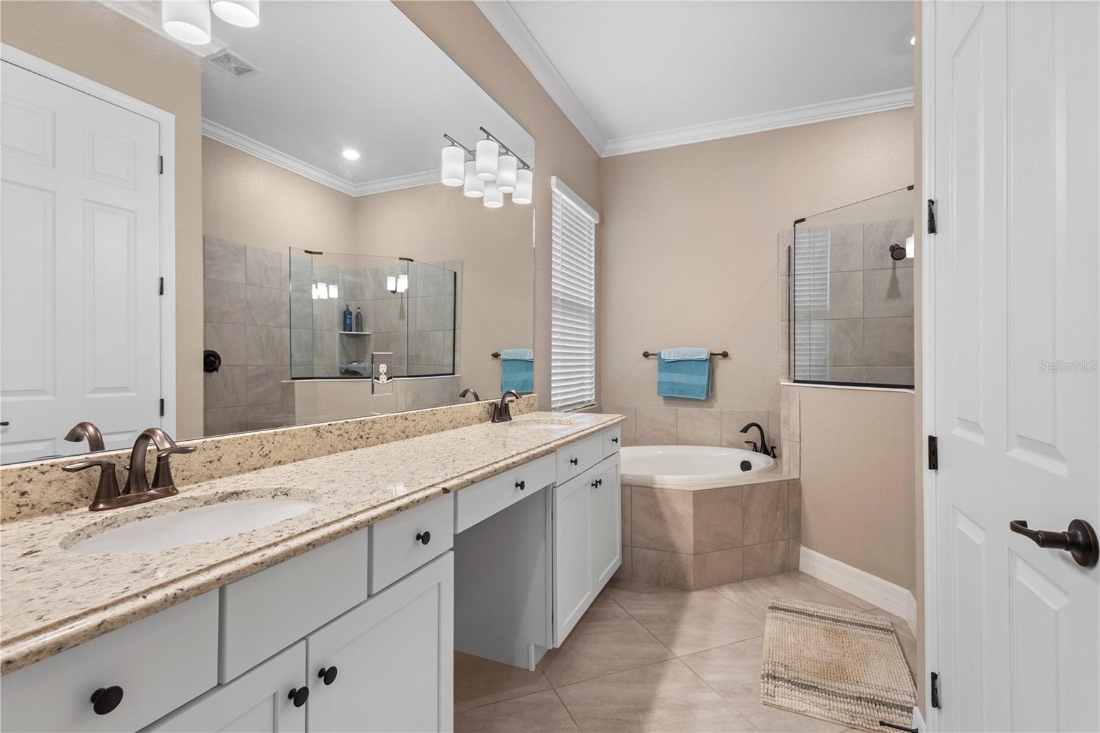 5634 Cheech Gln Property Photo 21