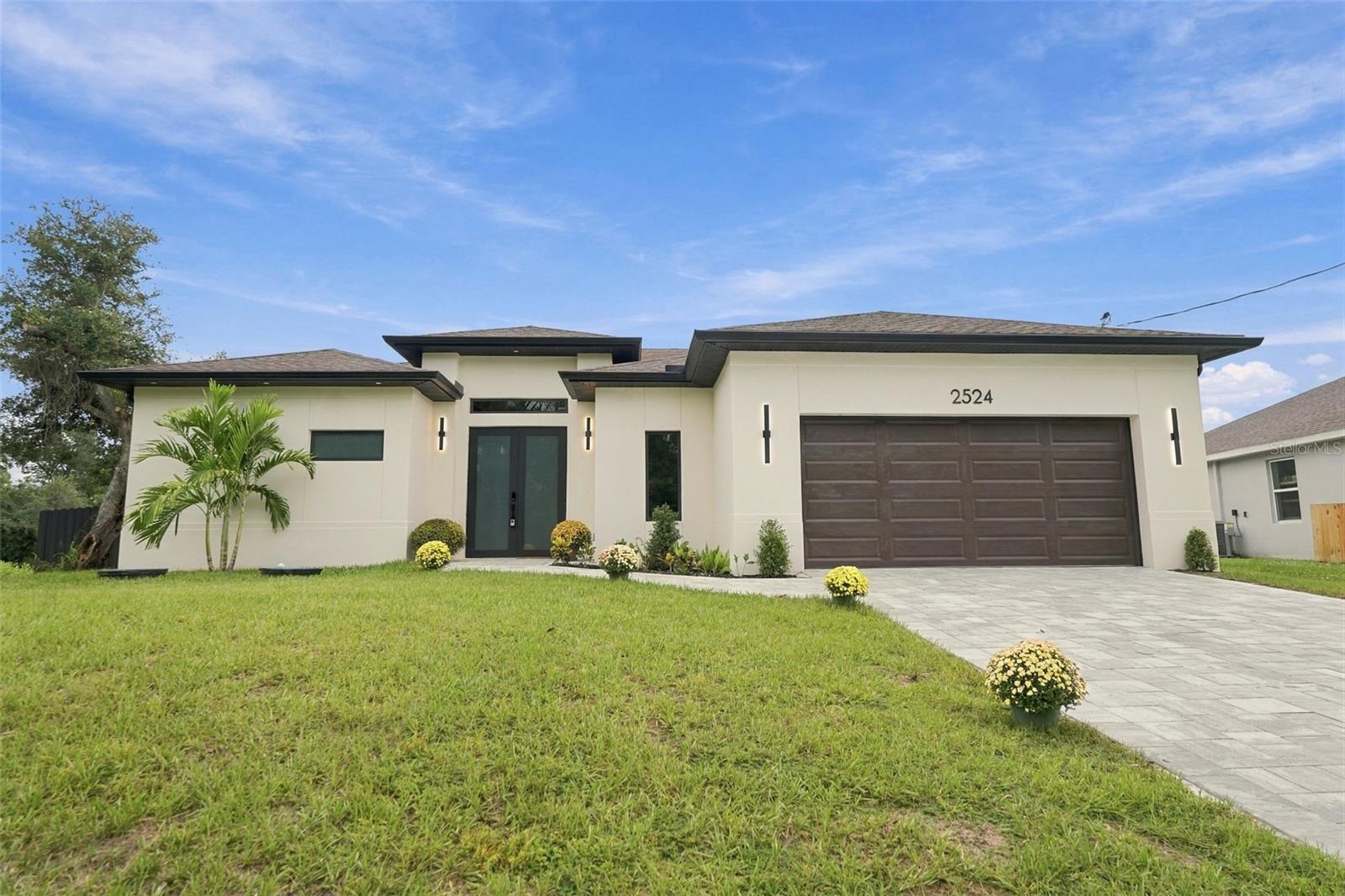 2524 WALLER RD Property Photo 1
