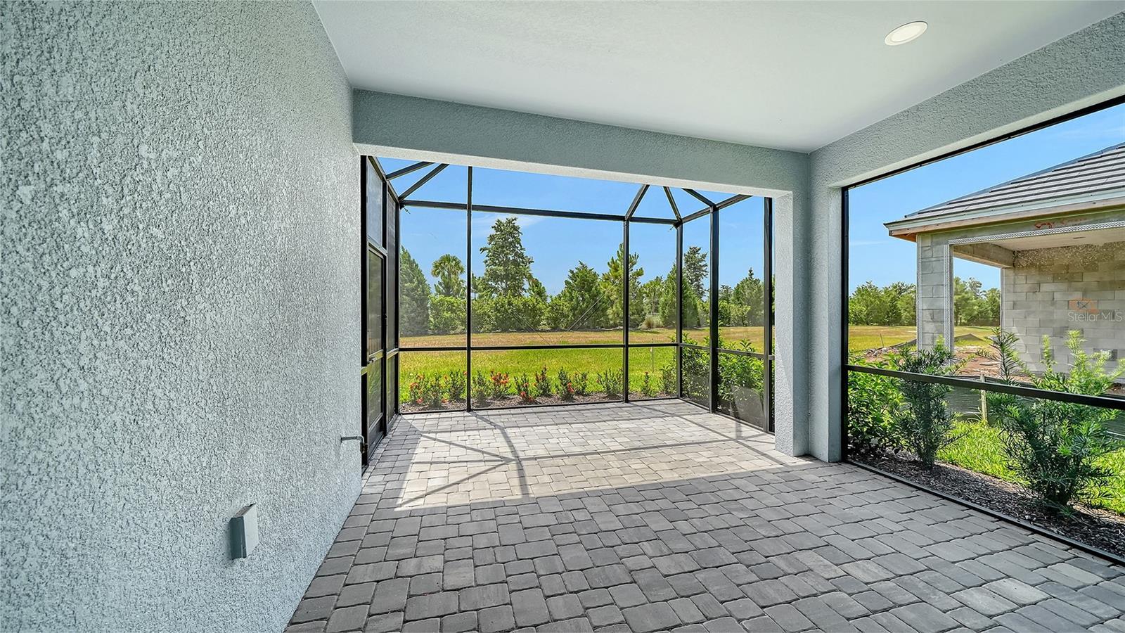 2115 Sylvester Palm Ln Property Photo 12