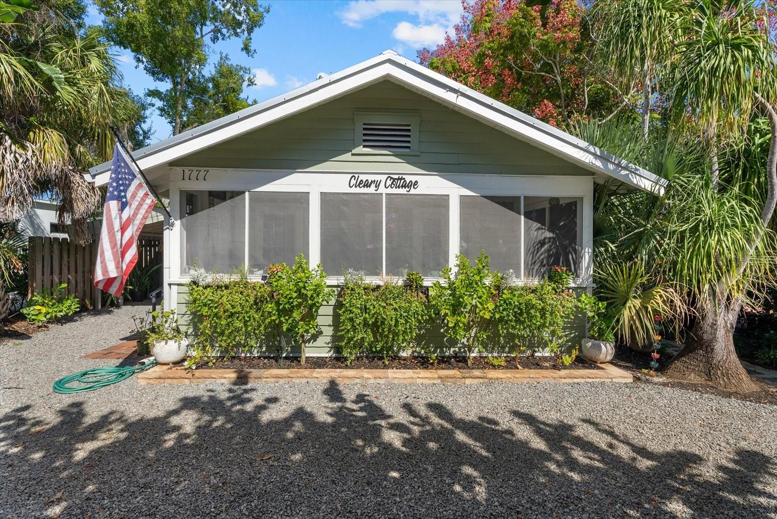 1777 Alta Vista St Property Photo 1