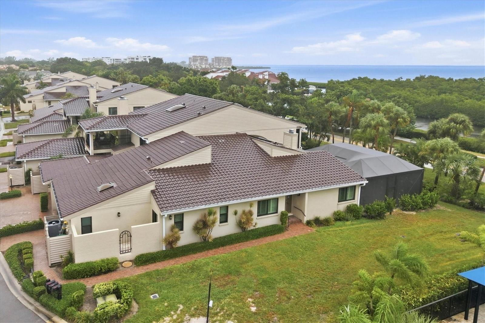 2141 Harbourside Dr #1203 Property Photo 1