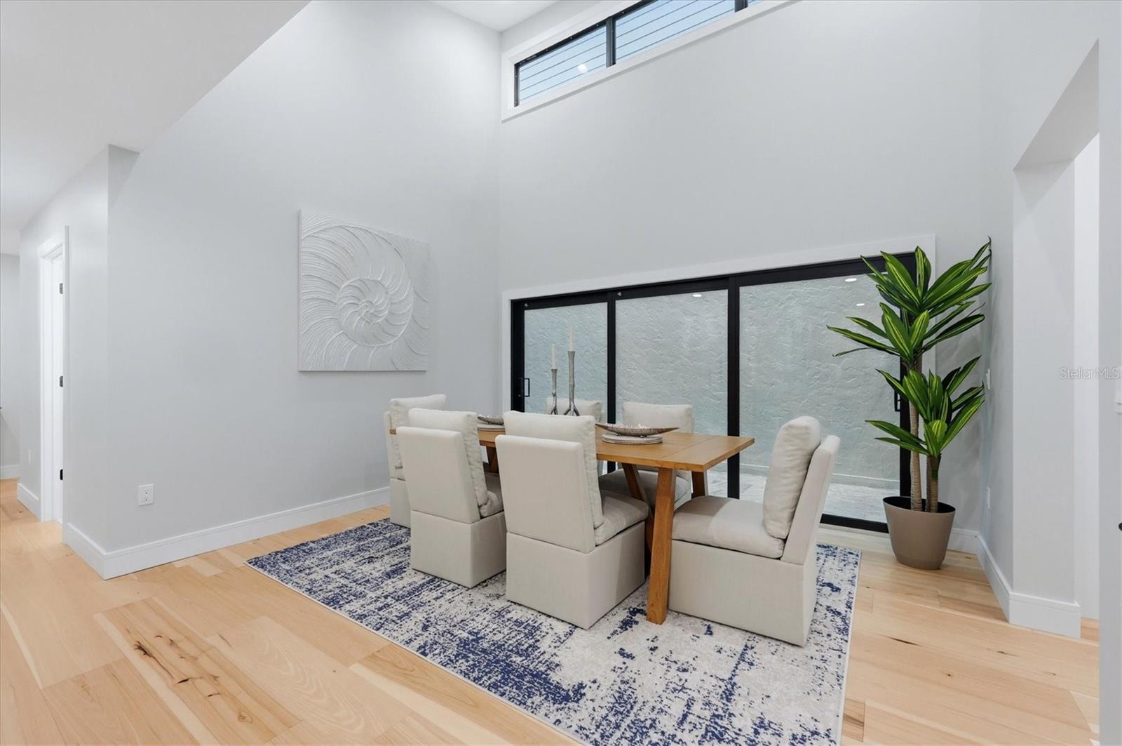2141 Harbourside Dr #1203 Property Photo 16