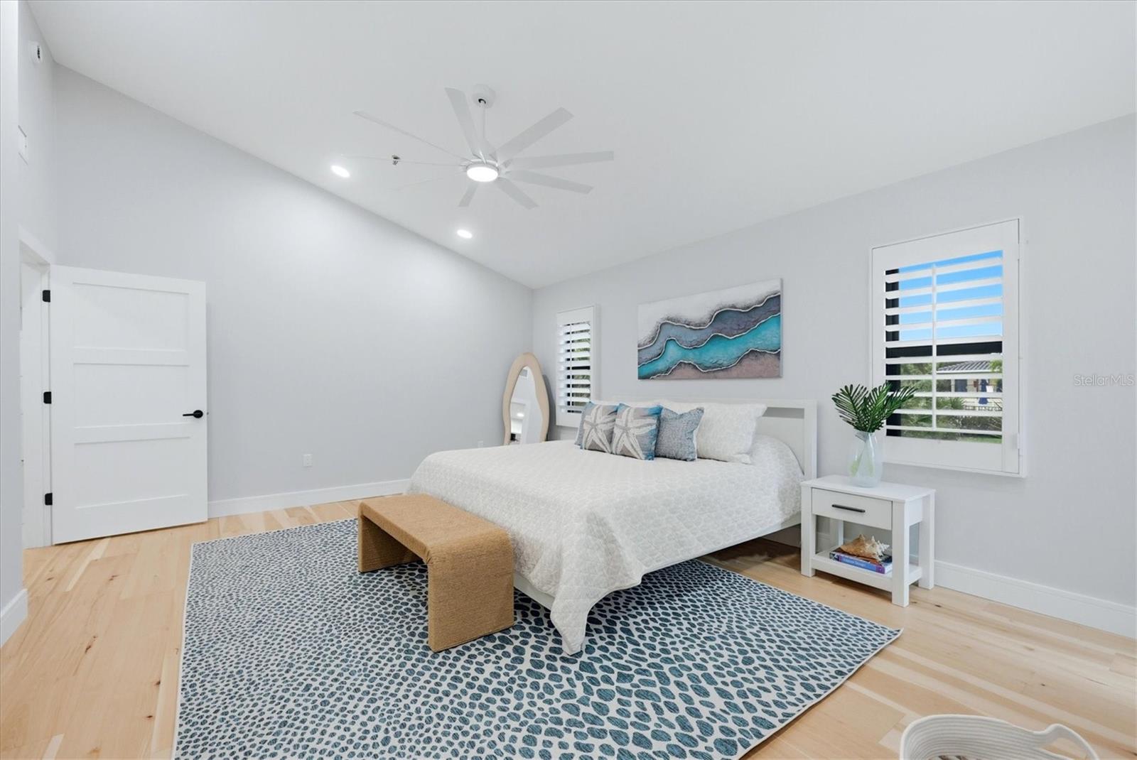 2141 Harbourside Dr #1203 Property Photo 17