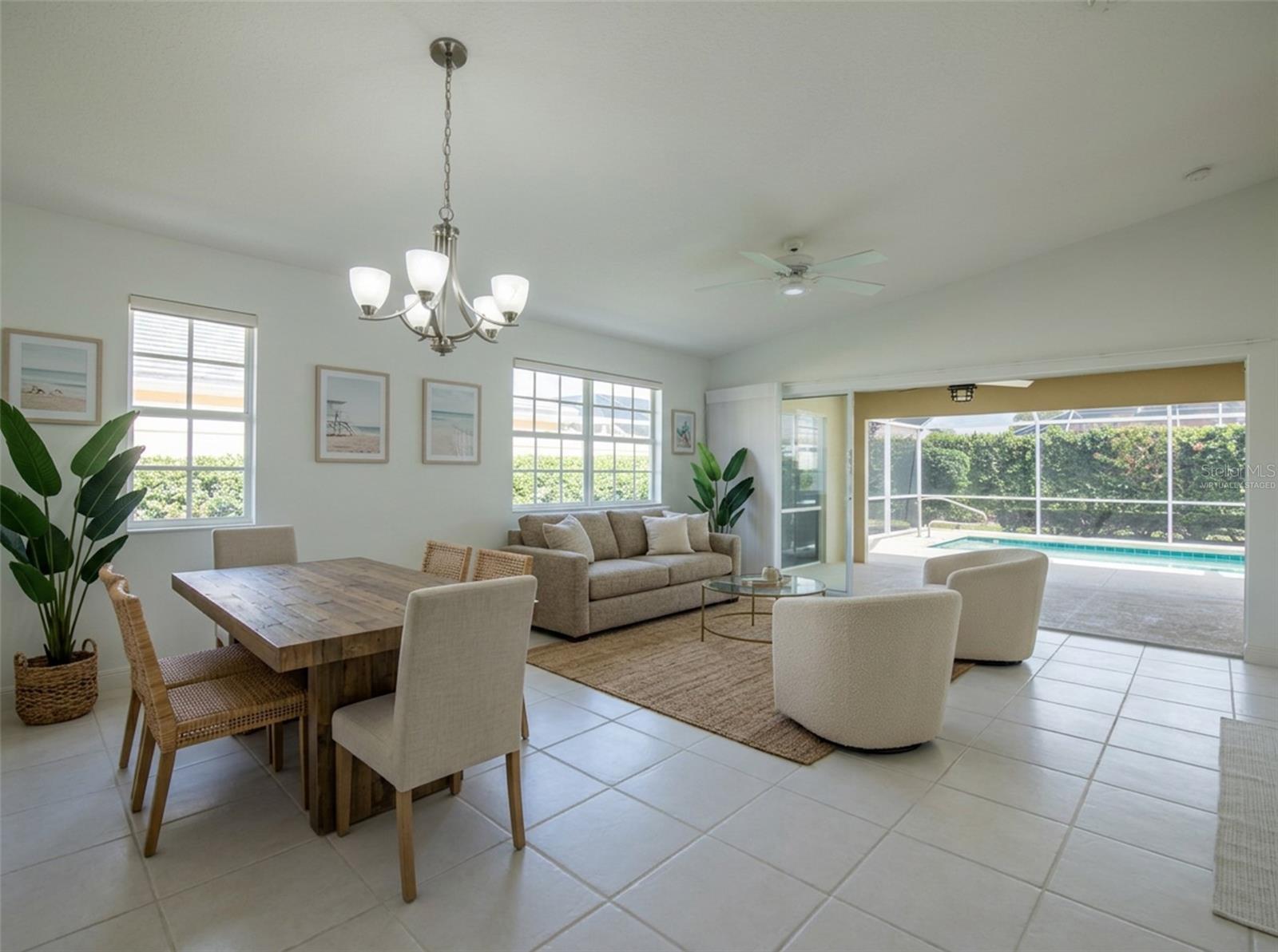 8876 Estepona Ct Property Photo 4