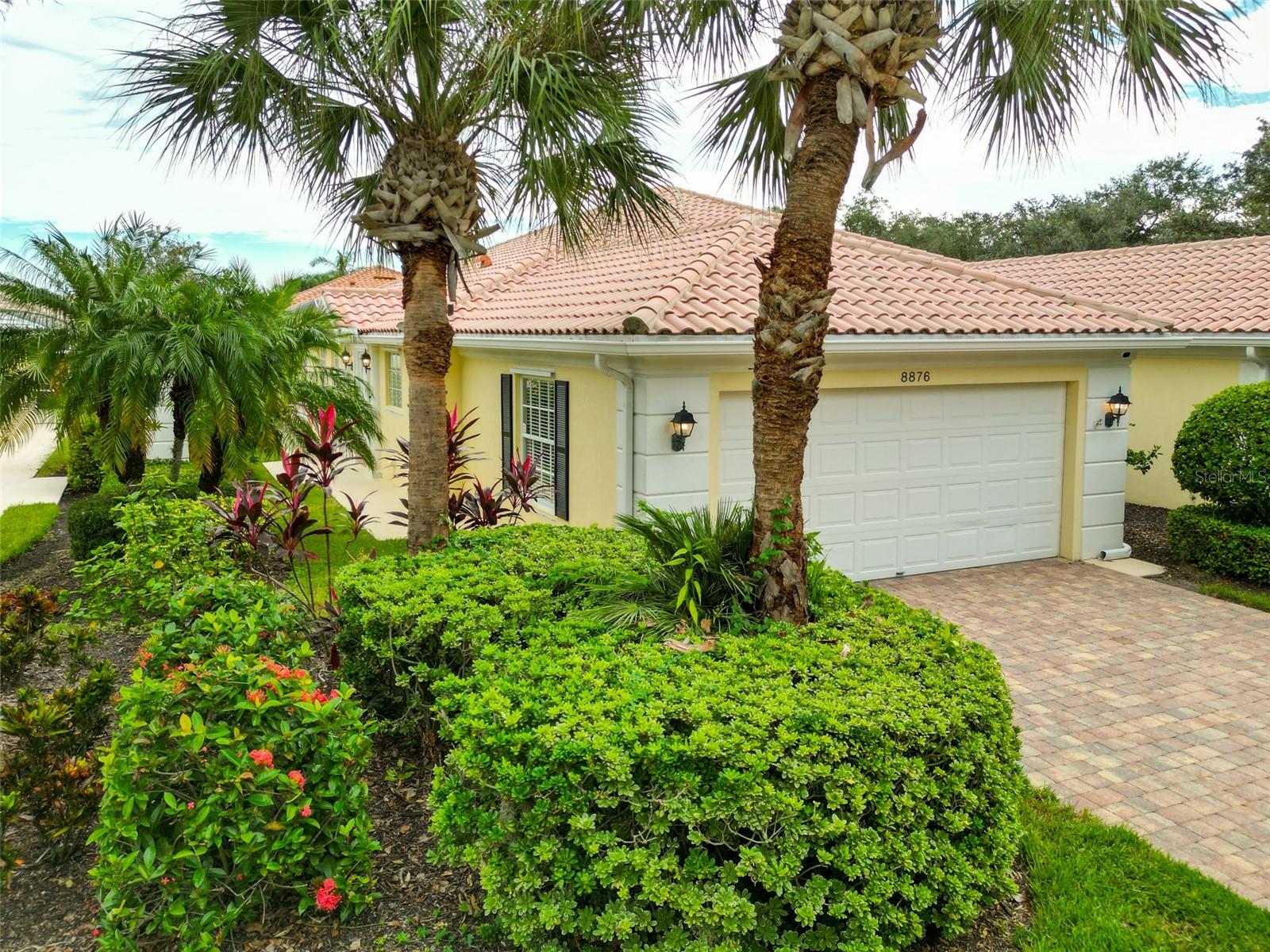 8876 Estepona Ct Property Photo 9