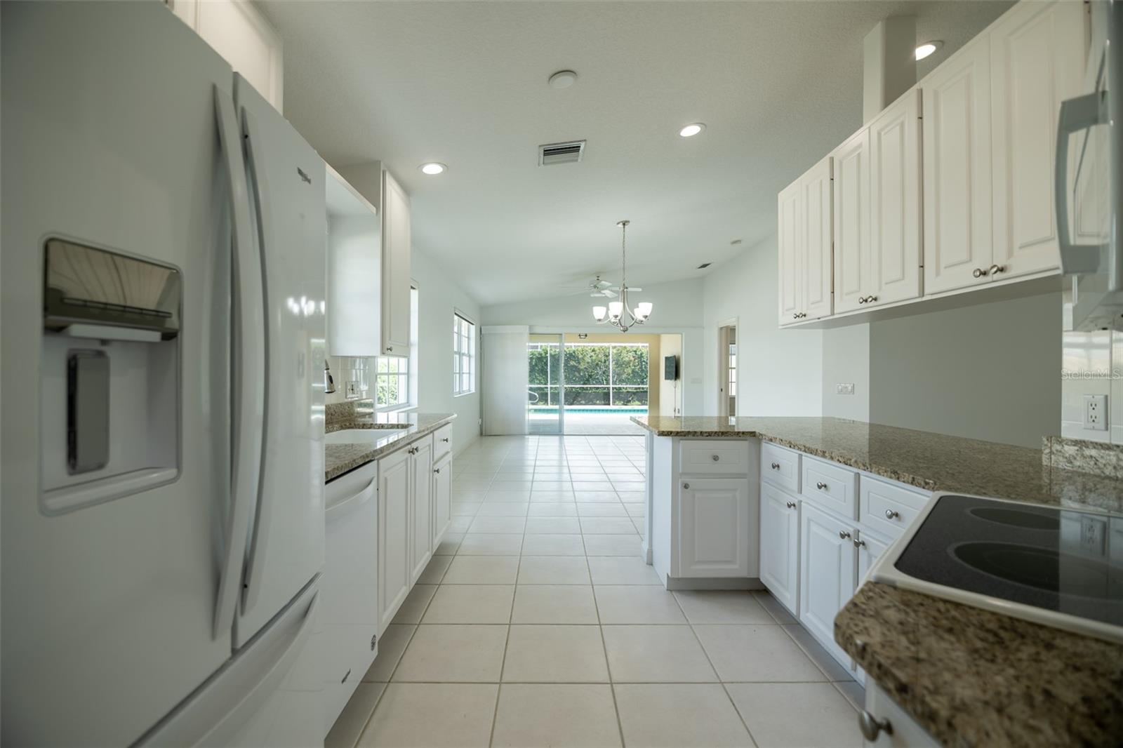 8876 Estepona Ct Property Photo 12