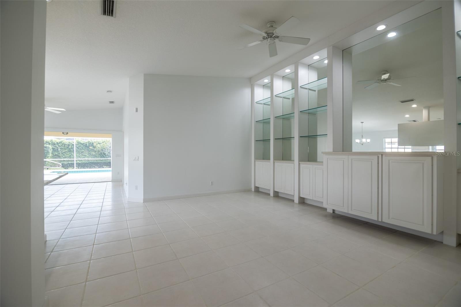 8876 Estepona Ct Property Photo 16