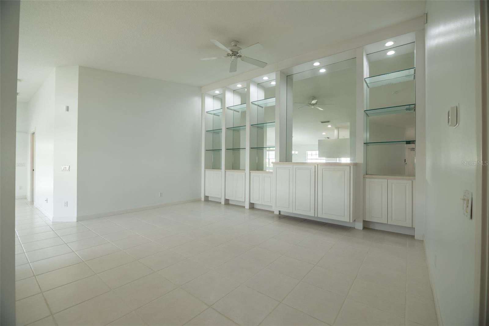 8876 Estepona Ct Property Photo 17