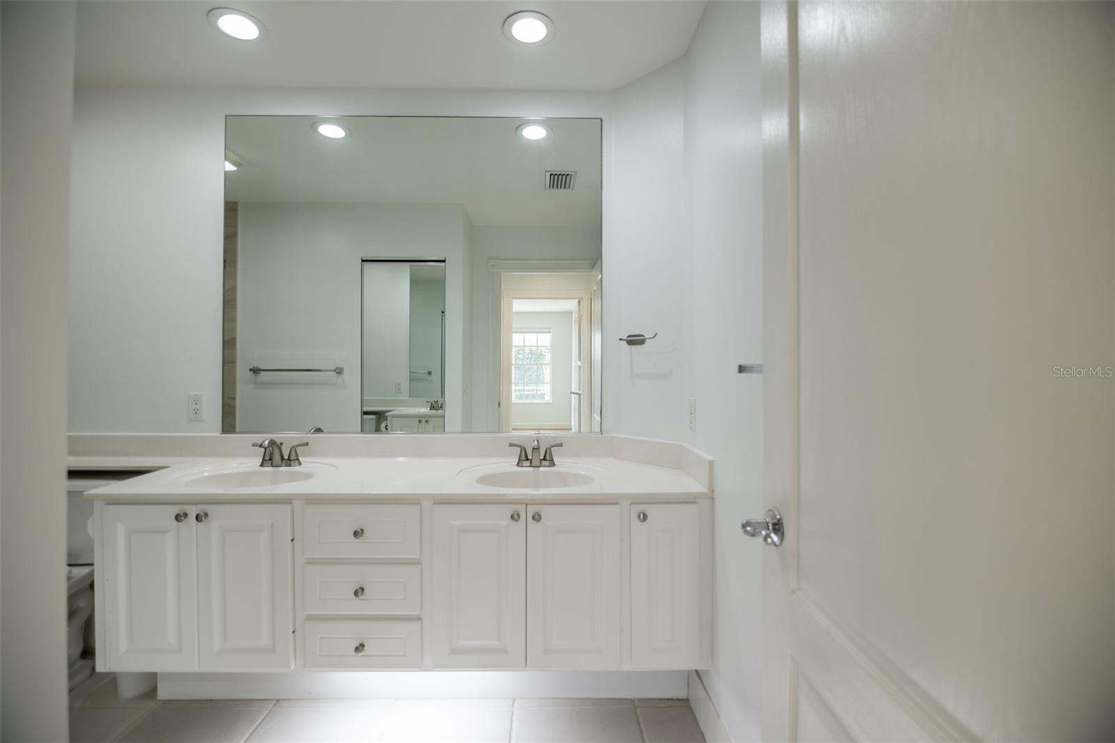 8876 Estepona Ct Property Photo 45