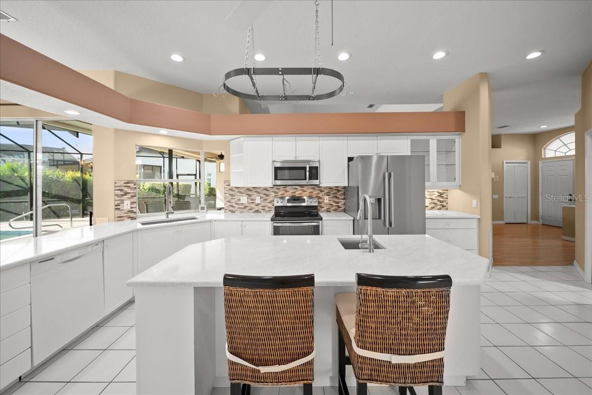4321 Presidential Avenue Cir E Property Photo 10