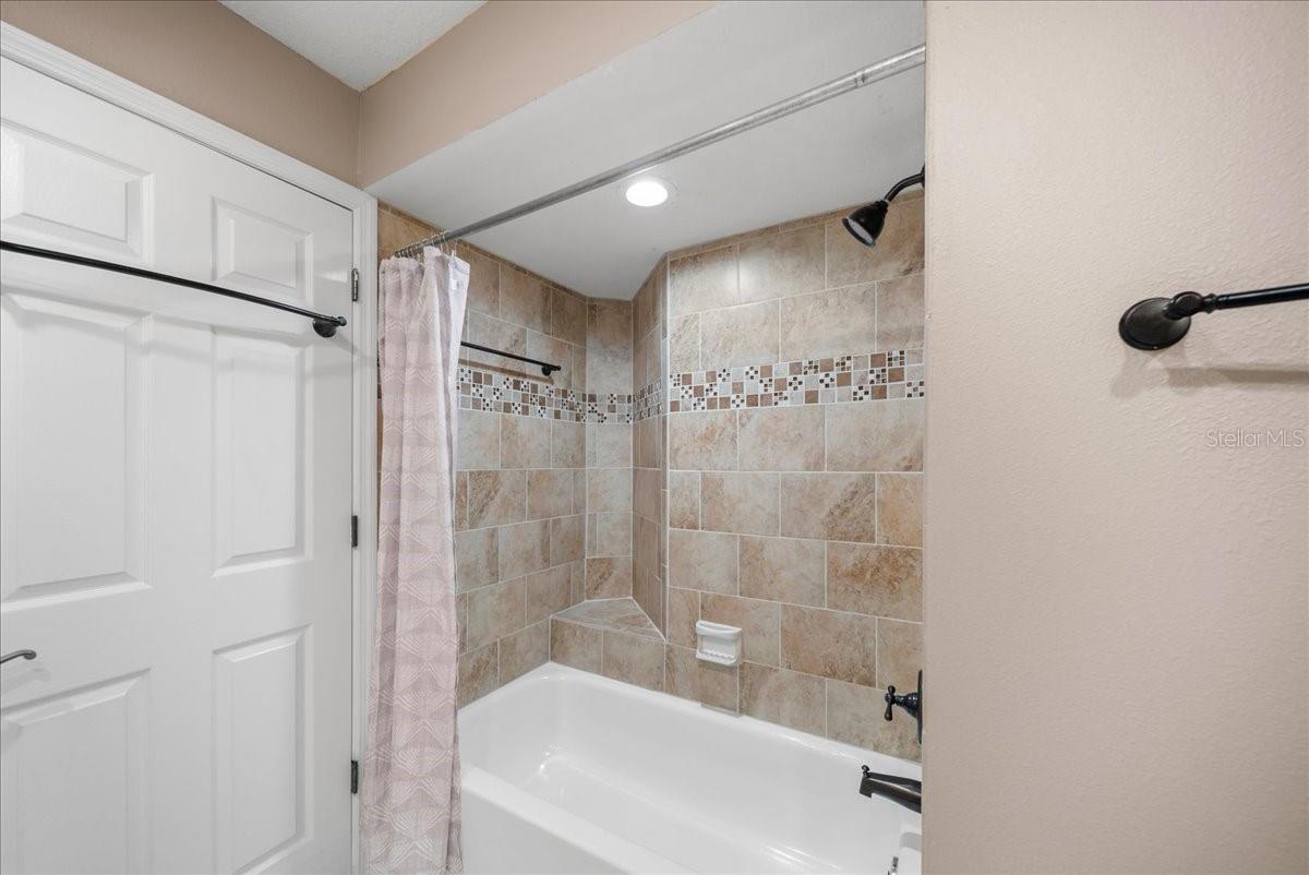 4321 Presidential Avenue Cir E Property Photo 28