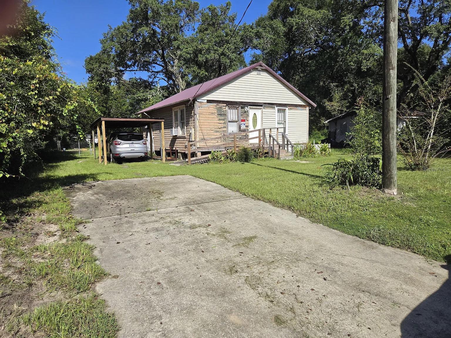 1201 Lownde Ave Property Photo 1