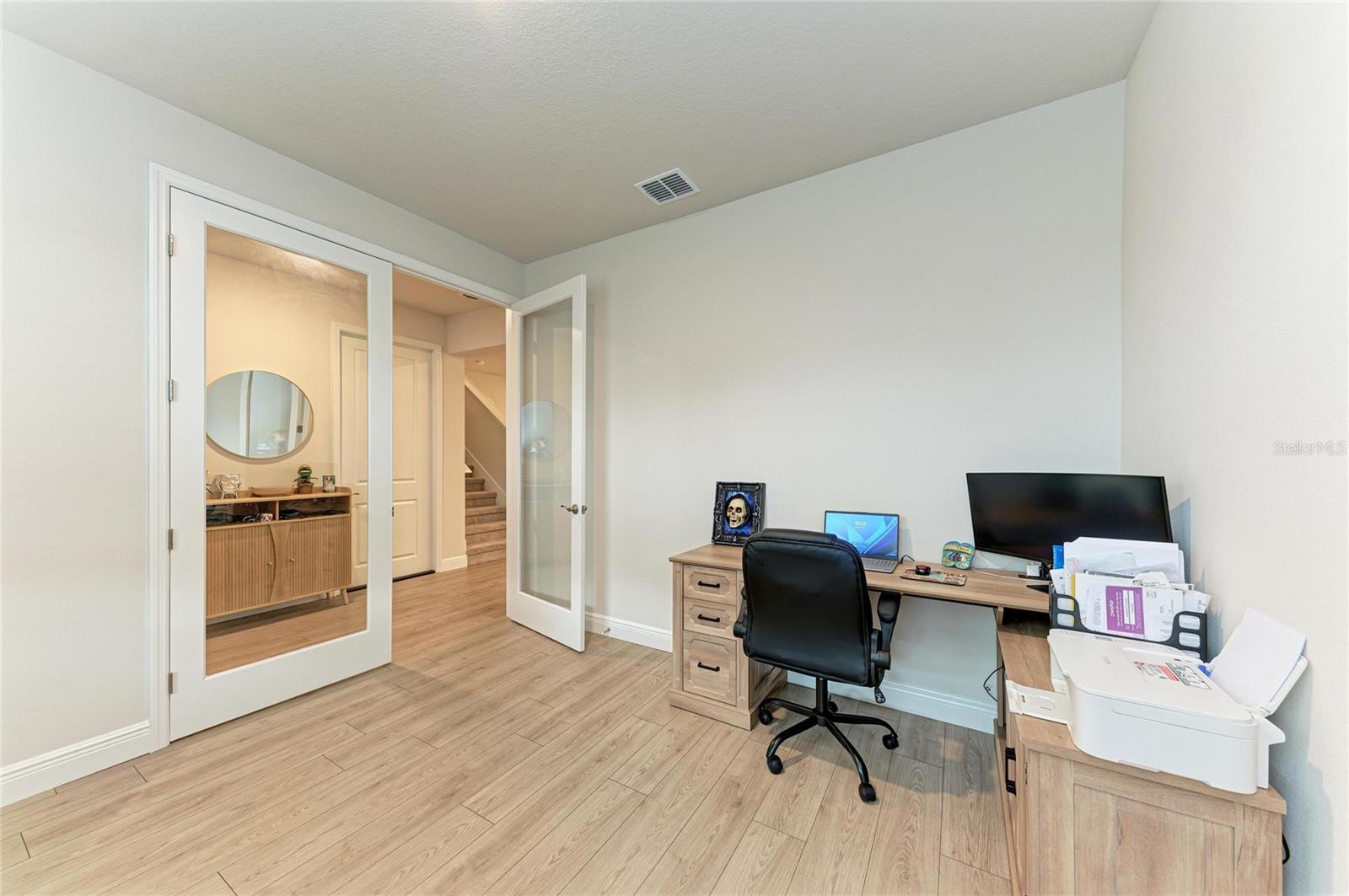 18211 Thistleberry Pl Property Photo 8