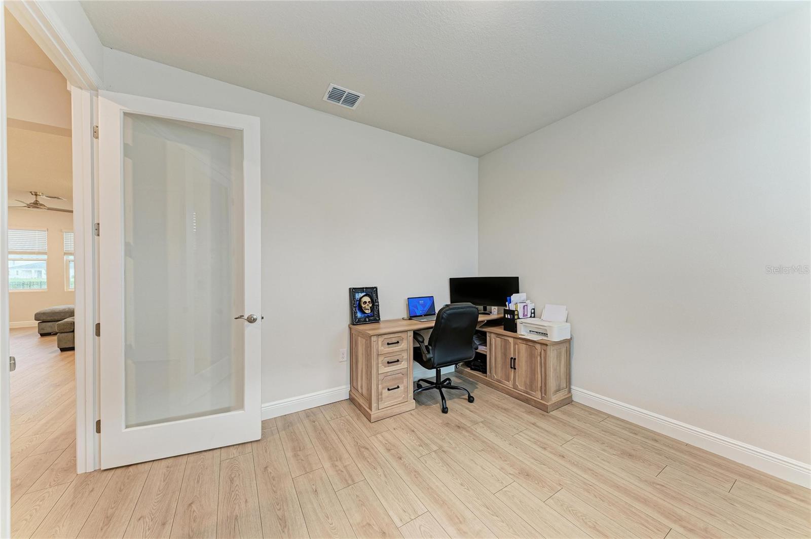 18211 Thistleberry Pl Property Photo 9