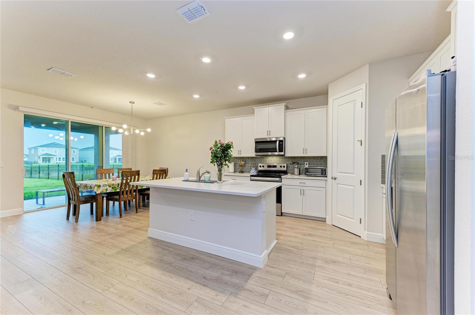 18211 Thistleberry Pl Property Photo 10