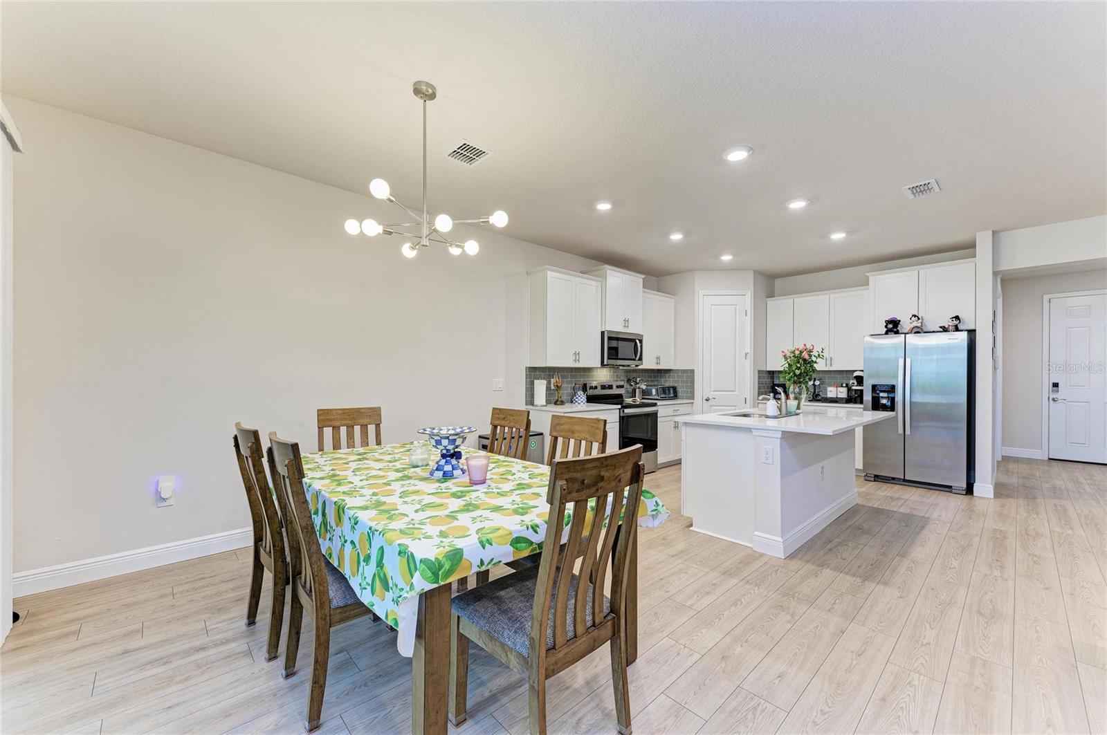 18211 Thistleberry Pl Property Photo 21