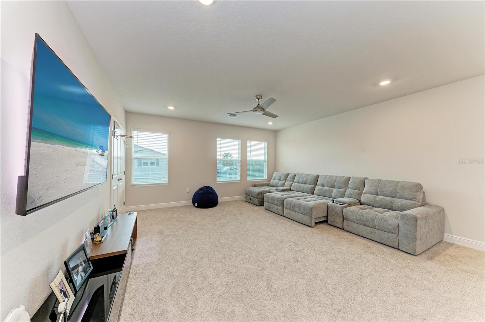 18211 Thistleberry Pl Property Photo 30
