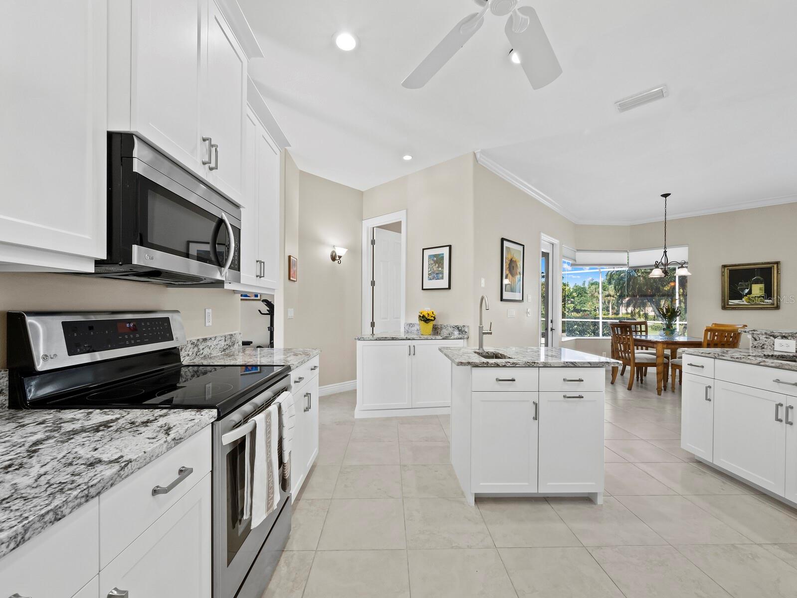 6643 Butlers Crest Dr Property Photo 15
