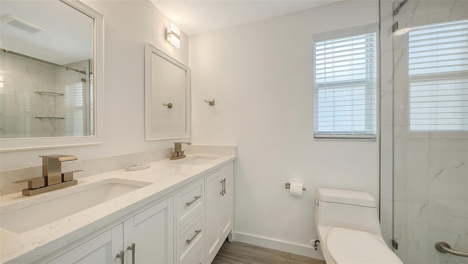 917 Spanish Dr N Property Photo 23