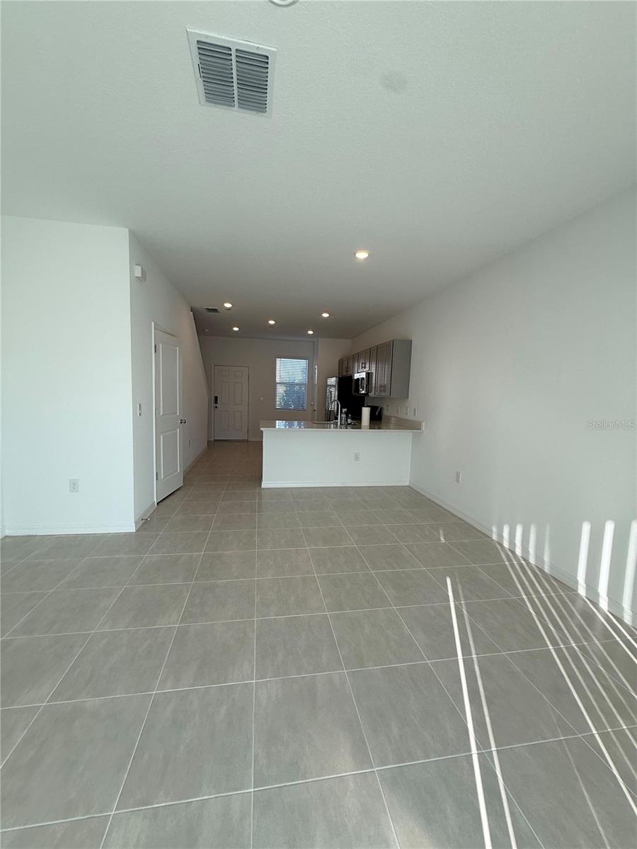 8952 Daybreak St Property Photo 2