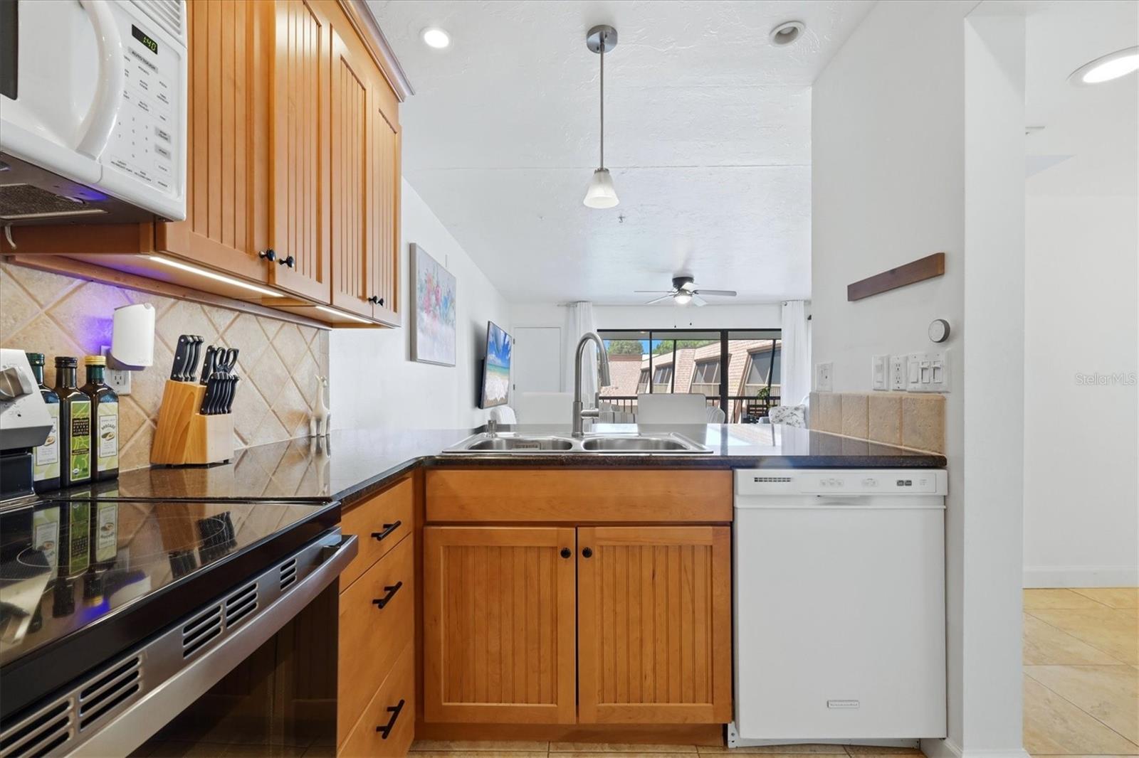 4652 Ringwood Mdw #38 Property Photo 12