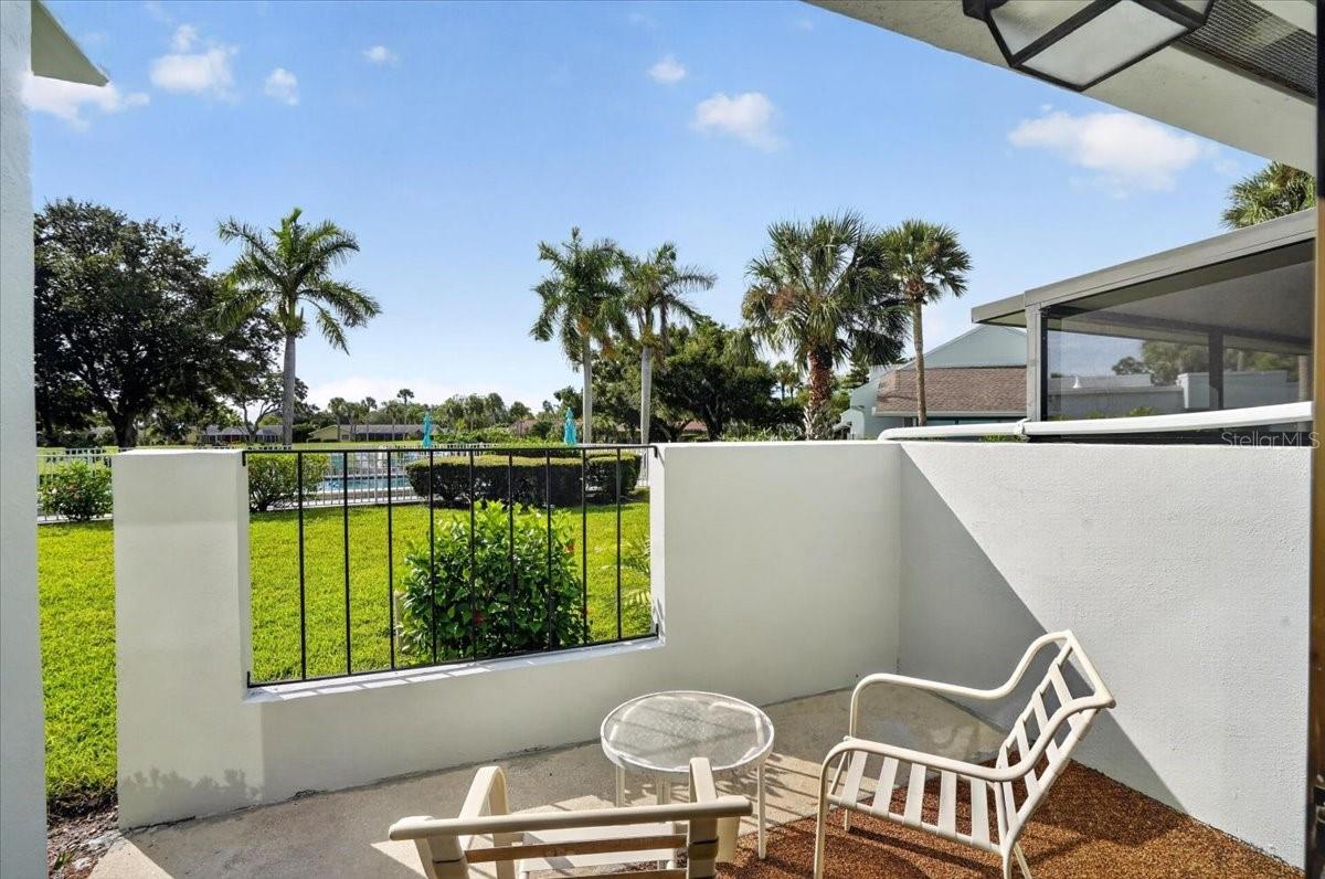 2319 Lakeside Mews #b3 Property Photo 18