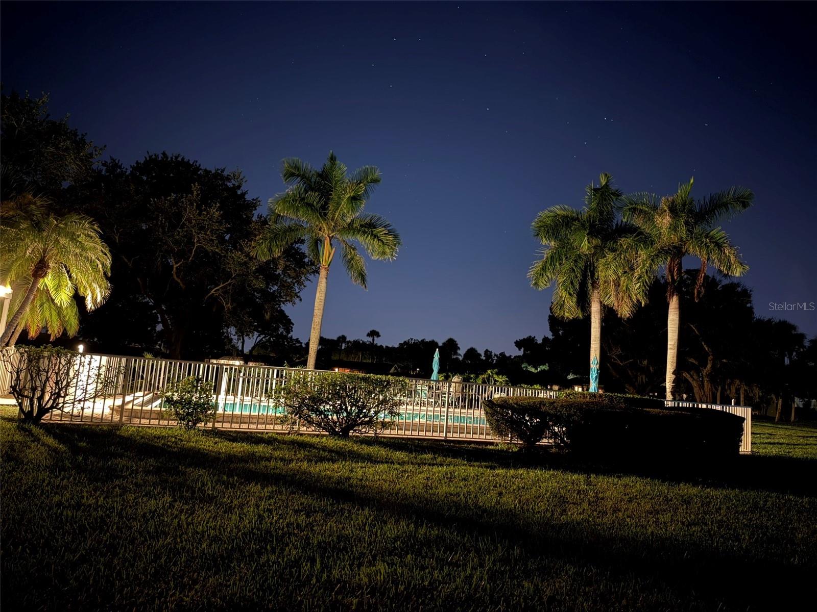 2319 Lakeside Mews #b3 Property Photo 22