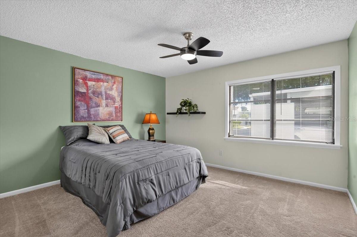 2319 Lakeside Mews #b3 Property Photo 24