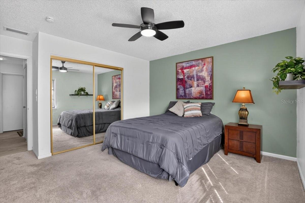 2319 Lakeside Mews #b3 Property Photo 25