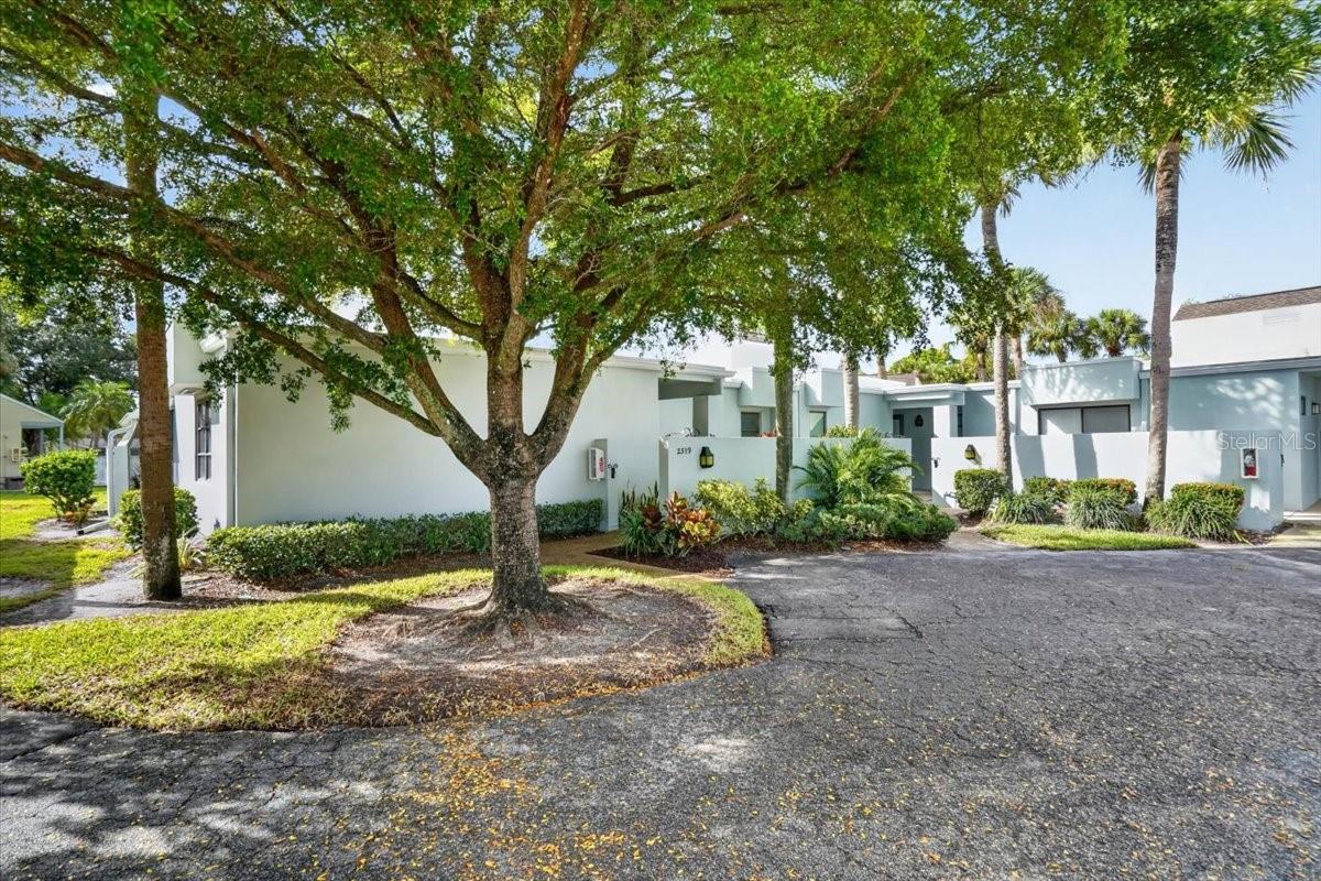2319 Lakeside Mews #b3 Property Photo 31