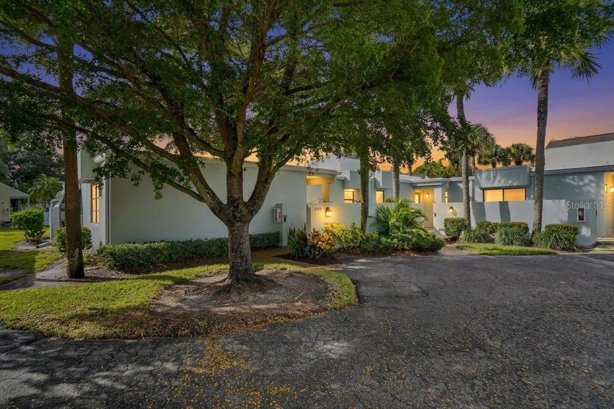 2319 Lakeside Mews #b3 Property Photo 32