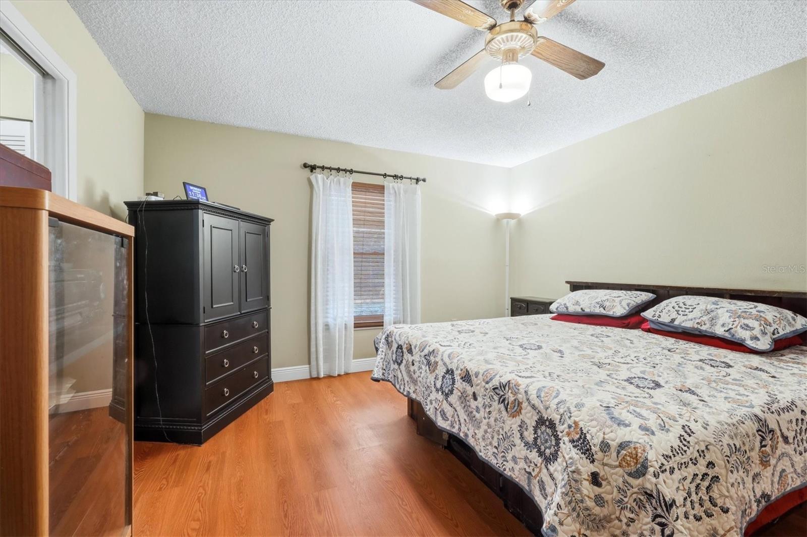 4006 75th Ter E Property Photo 16