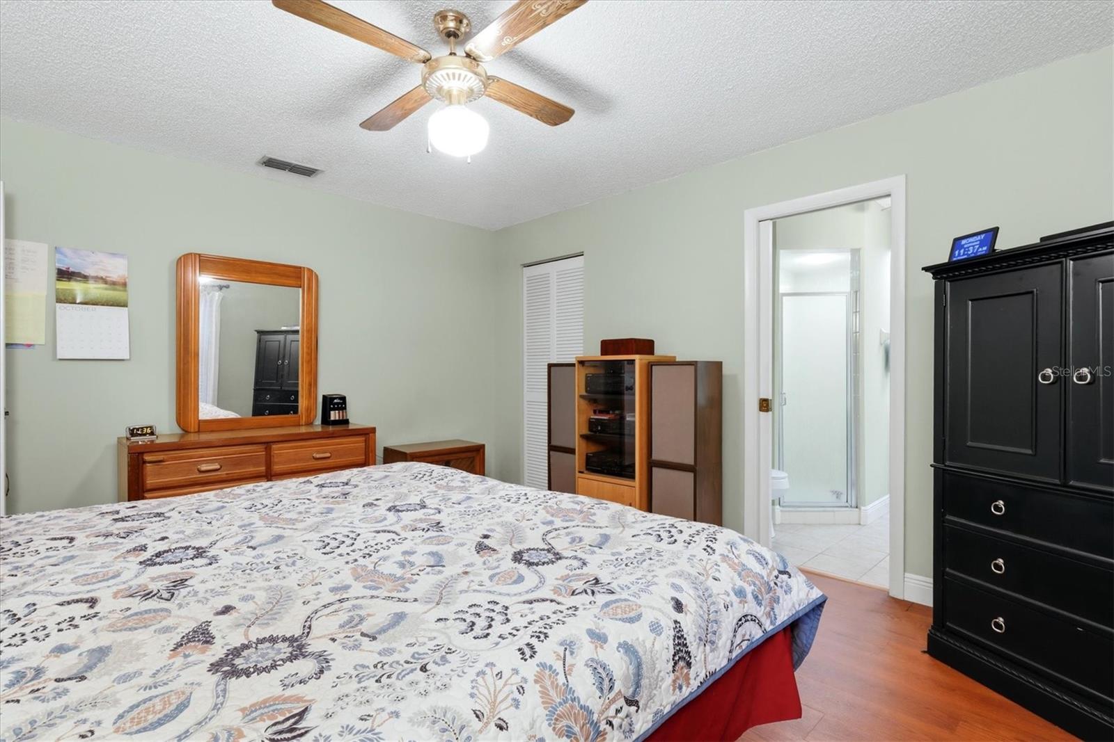 4006 75th Ter E Property Photo 17
