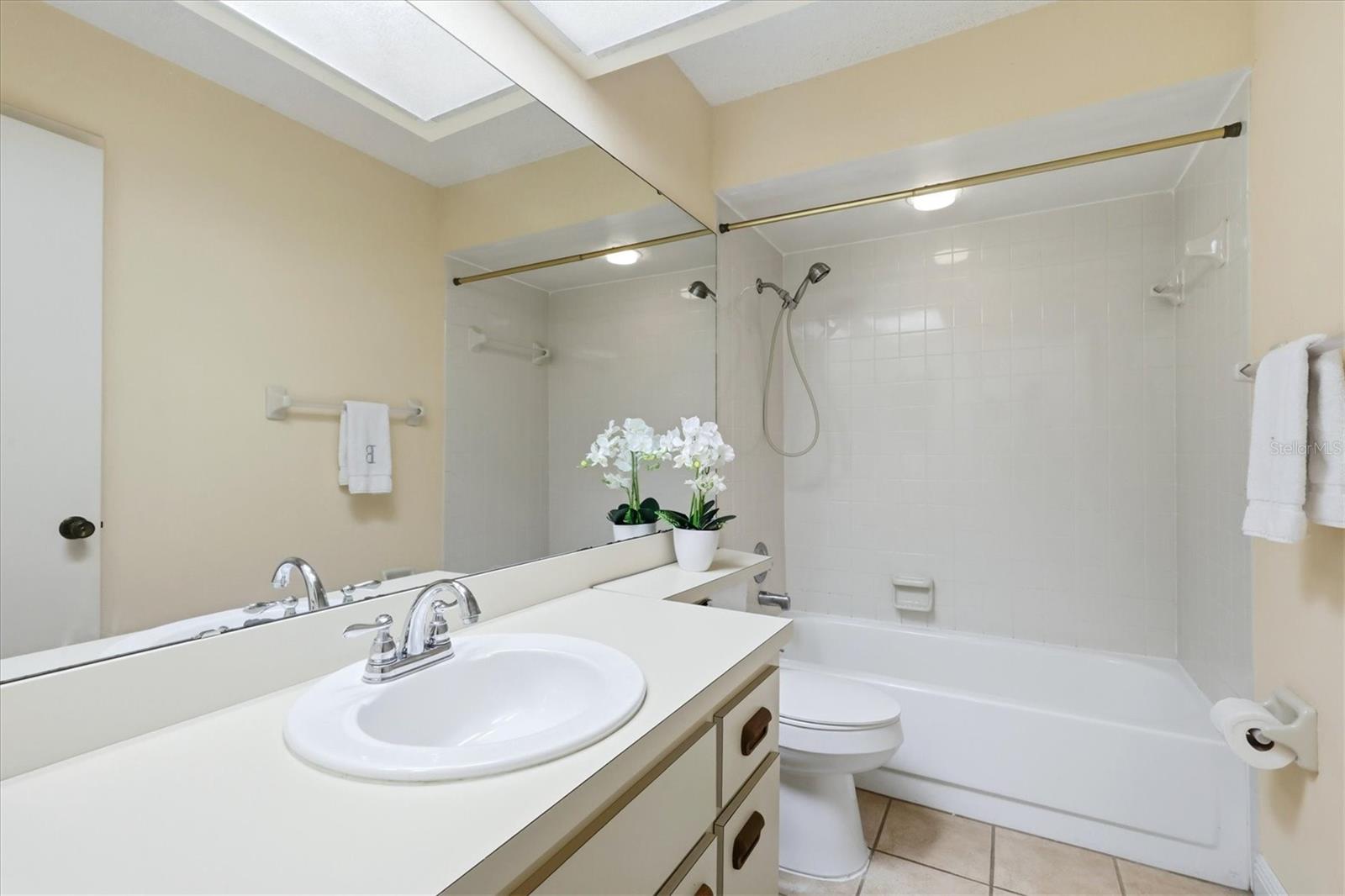 4006 75th Ter E Property Photo 23